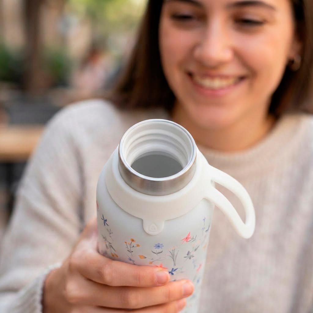 Botella Térmica de Acero Inoxidable con Interior Cerámico y Doble Tapón – Petal Whisper