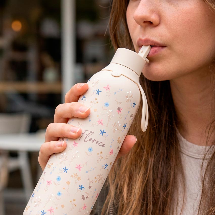 Botella Térmica de Acero Inoxidable con Interior Cerámico y Doble Tapón – Petal Whisper