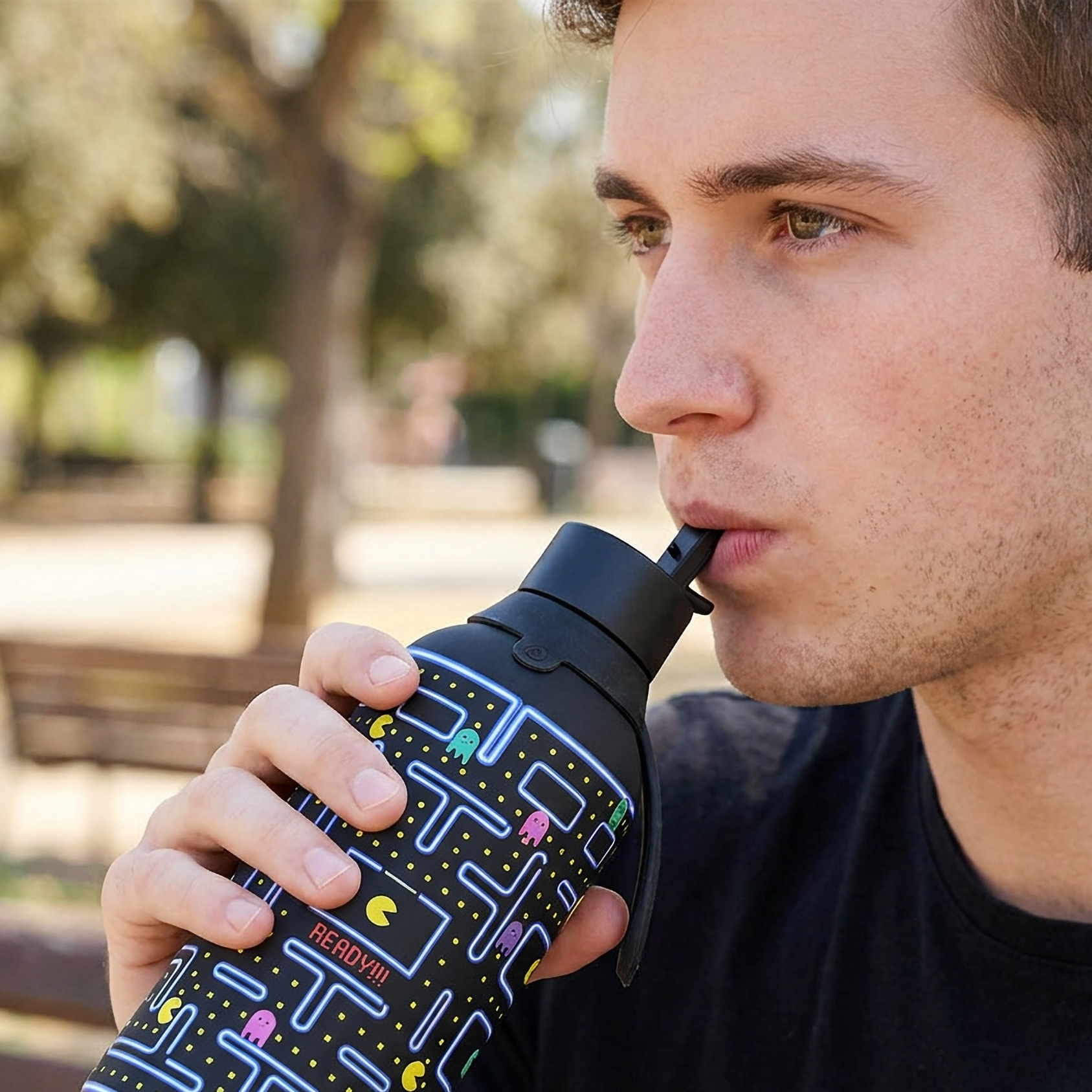 Botella Térmica de Acero Inoxidable con Interior Cerámico y Doble Tapón – Pixel Run | Aurea