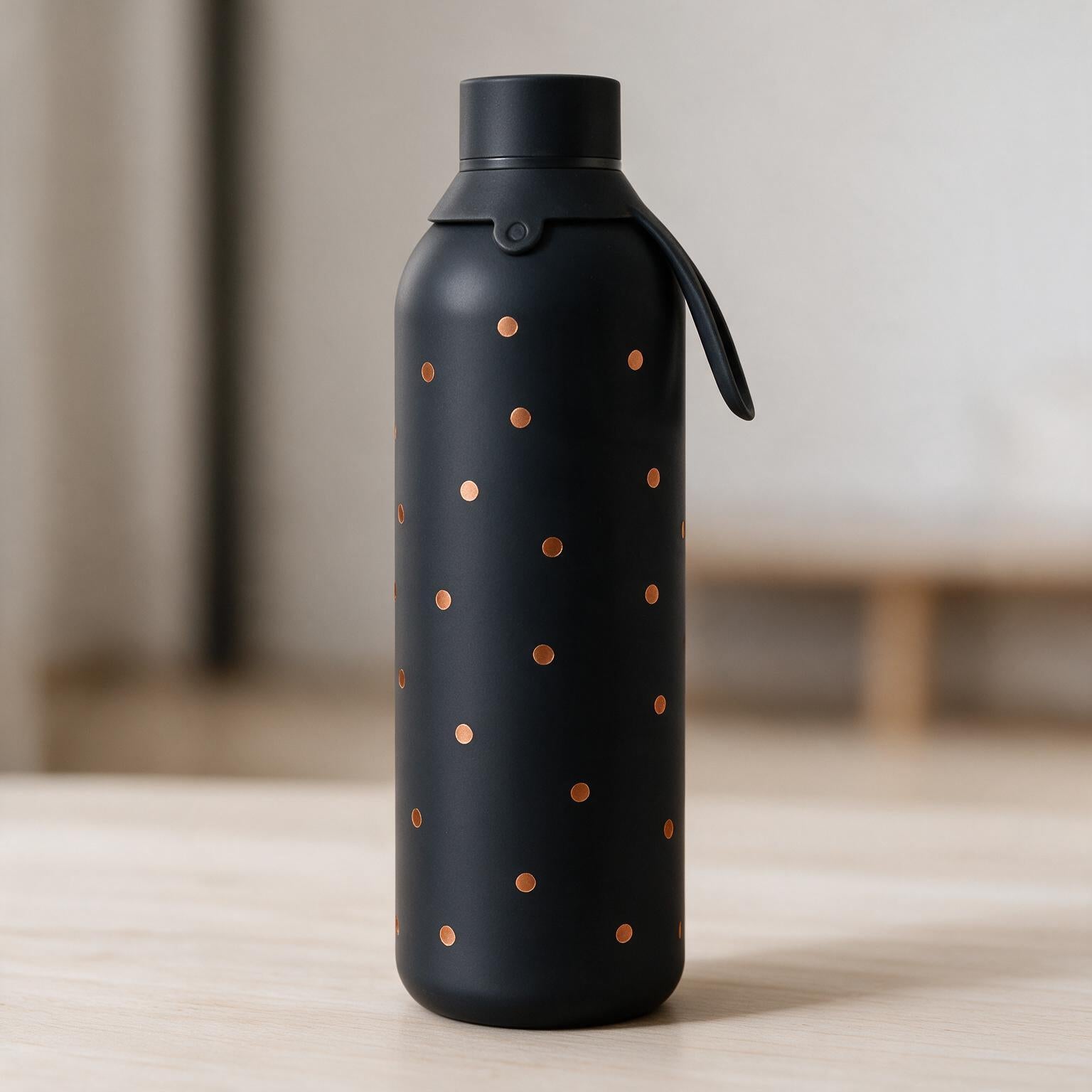 Botella Térmica de Acero Inoxidable con Interior Cerámico y Doble Tapón – Petite Dots | Aurea