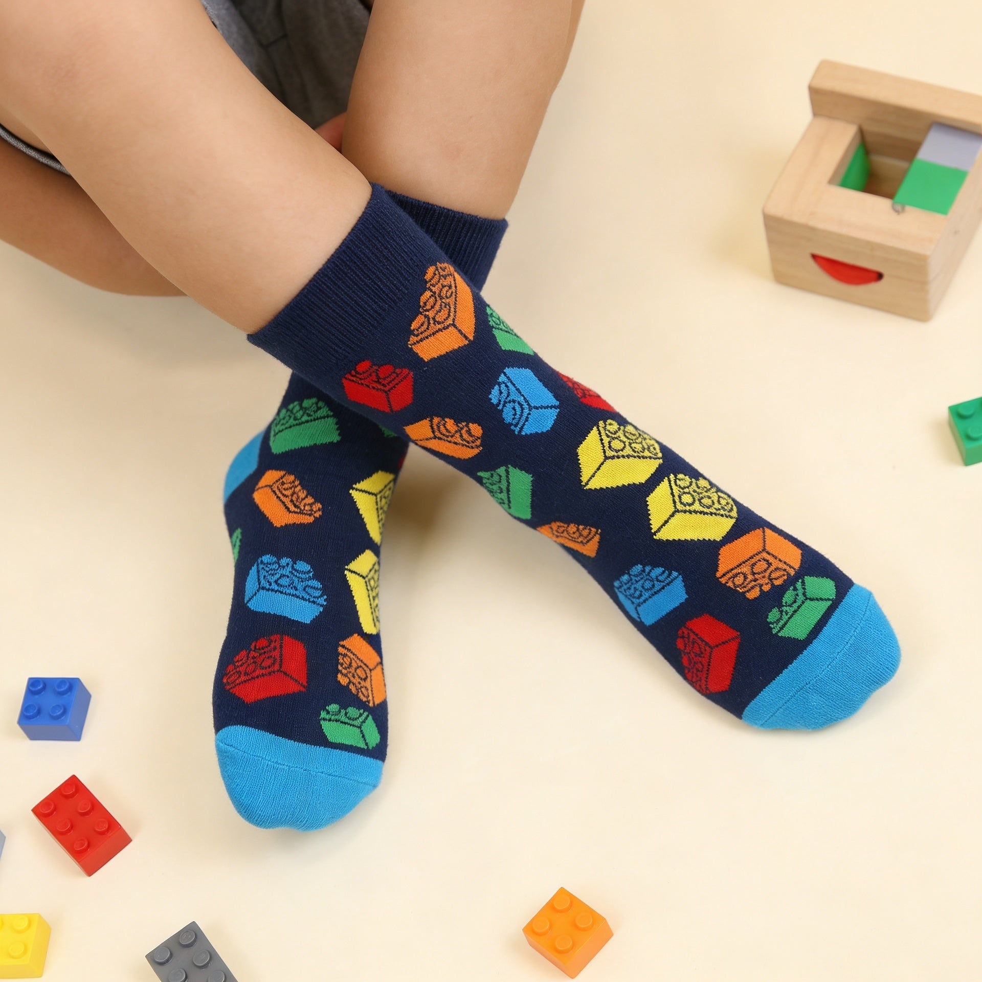 Calcetines – Block Build | Lovely Story